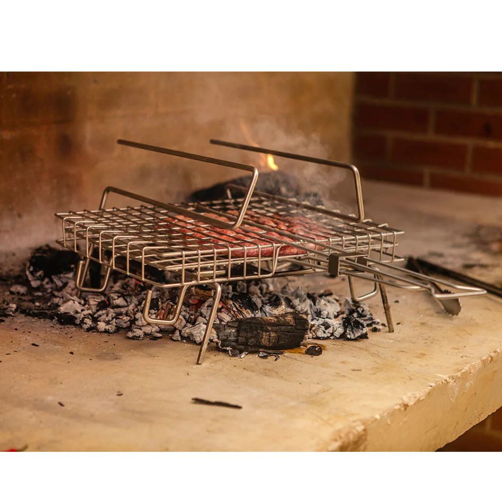 Makabraai_All_in_One_Braai_Stand
